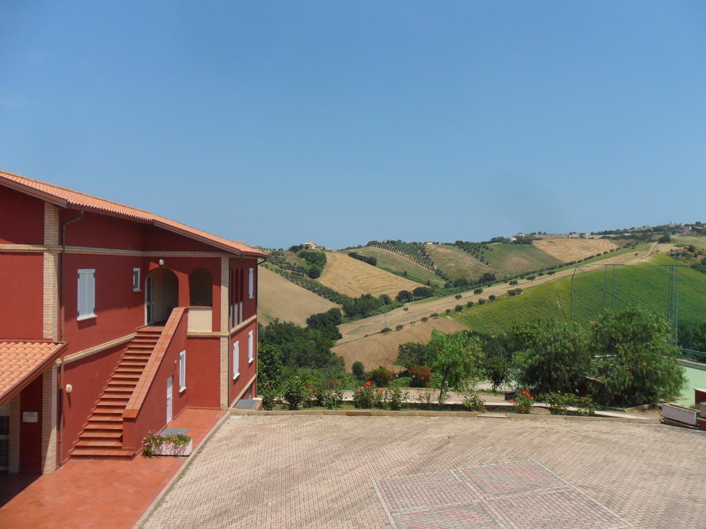 Fattoria Cerreto Mosciano SantʼAngelo Exterior foto