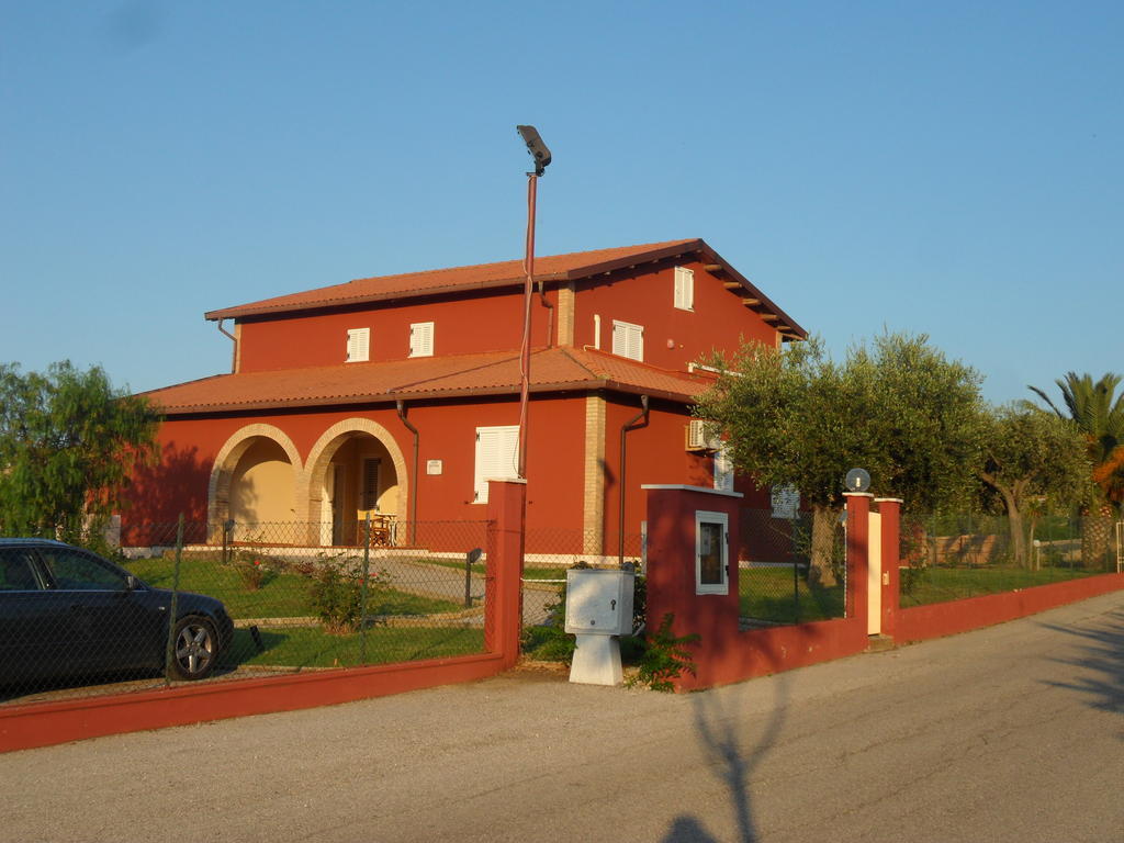 Fattoria Cerreto Mosciano SantʼAngelo Exterior foto
