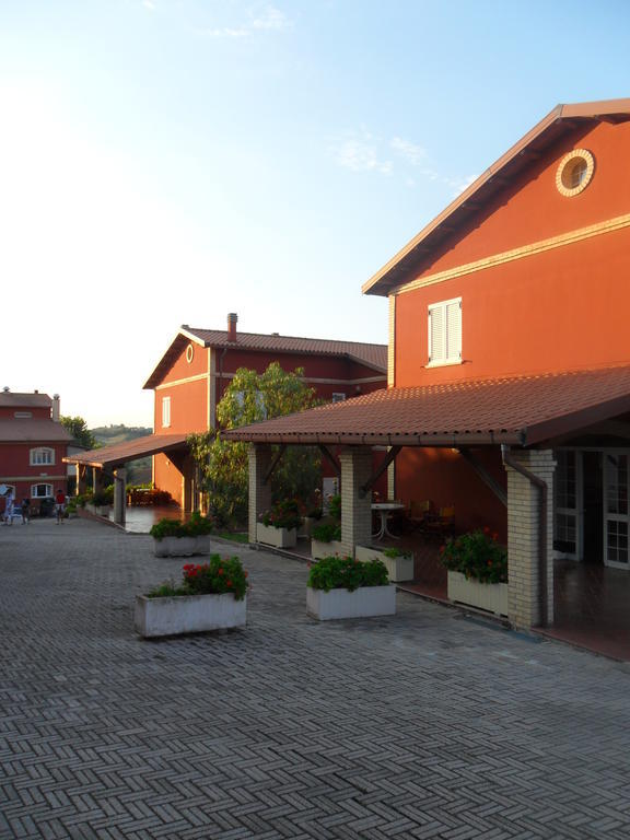 Fattoria Cerreto Mosciano SantʼAngelo Exterior foto